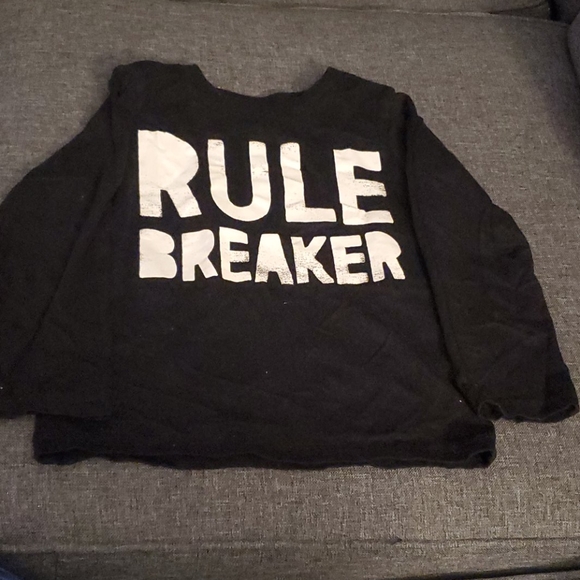 TShirt - Picture 3 of 4